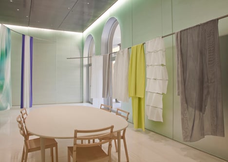 Kinnasand Milan showroom by Toyo Ito