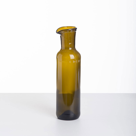 Samesame glassware by Laura Jungmann and Cornelius Réer