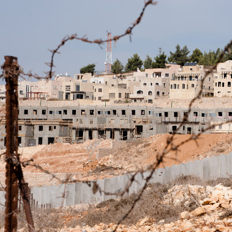Libeskind and Meier attack UK architects over Israel boycott