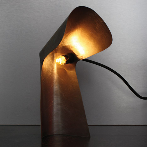 Pli-and-Co-Lamp-by-Tim-Defleur_dezeen_468_9