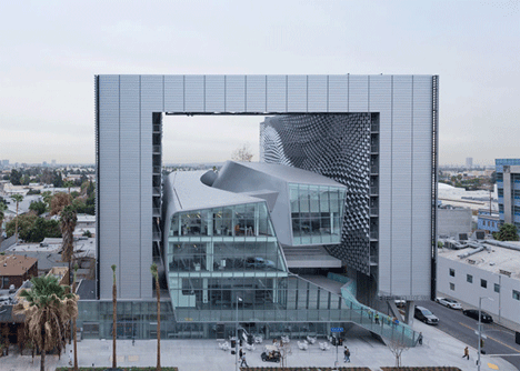Architecture Animee by Axel de Stampa - Emerson College Los Angeles by Morphosis