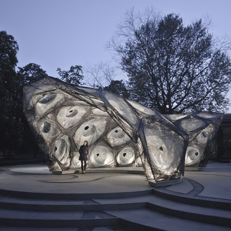 University of Stuttgart unveils carbon-fibre pavilion based on beetle shells