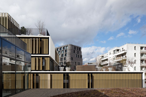 Welfare center for children and teenagers in Paris by Hessamfar and Verons