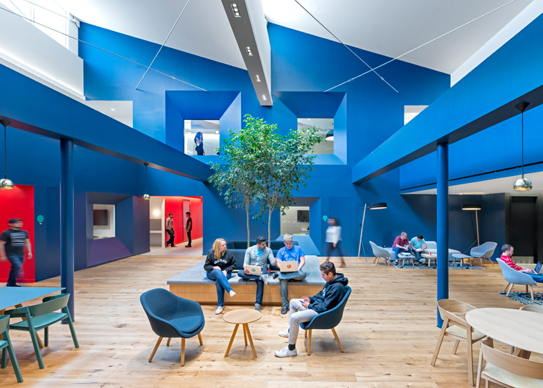 Invitere kærtegn Ønske Bestor Architecture uses primary colours in Beats by Dre headquarters
