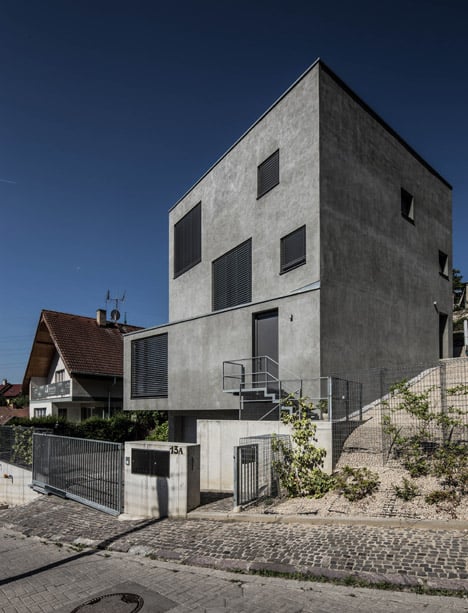 Family House Dlhe Diely Bratislava by Plusminus Architects