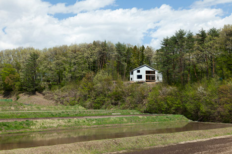 House to view the mountain by Kawashima Mayumi Architects