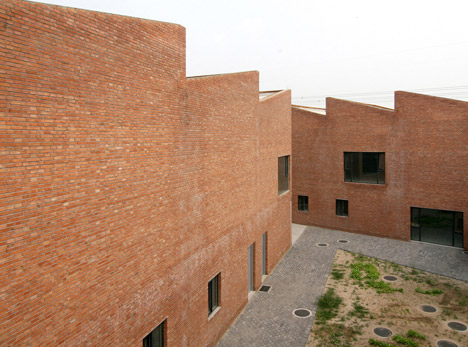 Songzhuang artist studios by Knowspace