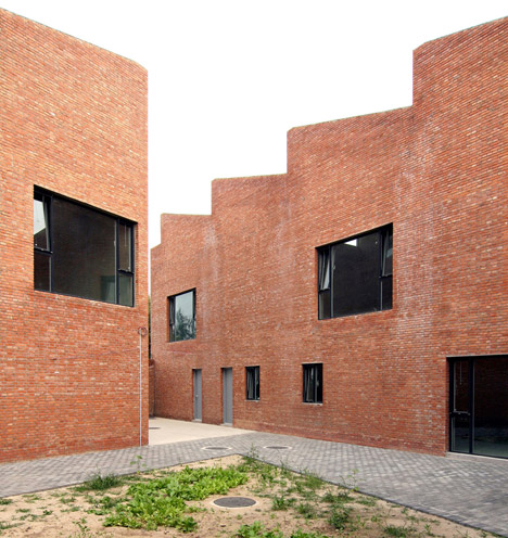 Songzhuang artist studios by Knowspace
