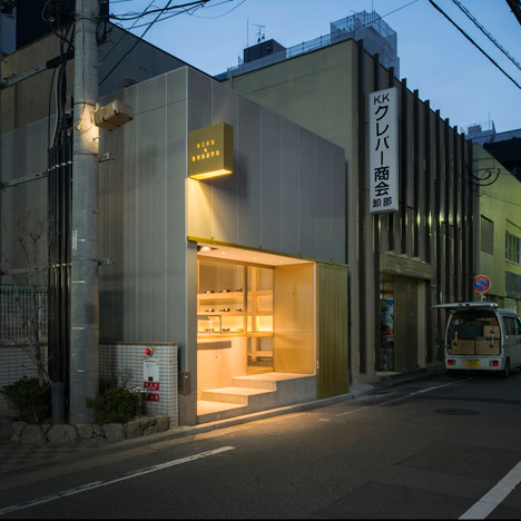 Case-Real combines a patisserie with a wine bar in Fukuoka