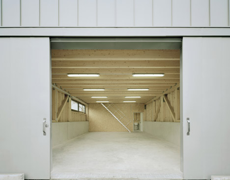 Hangar XS from Ecker Architekten