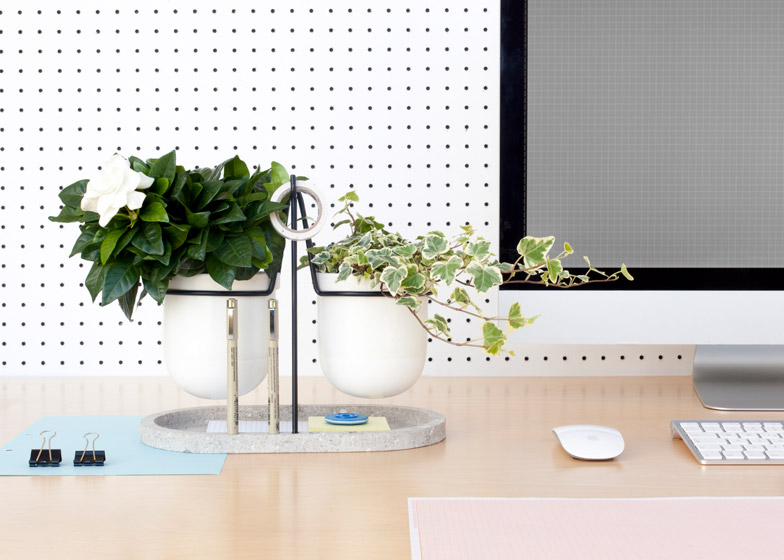 Fabrica S Statera Desk Tidy Brings Plants Into The Workplace