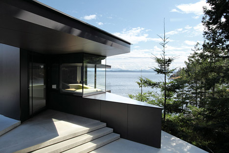 Tula House by Patkau Architects