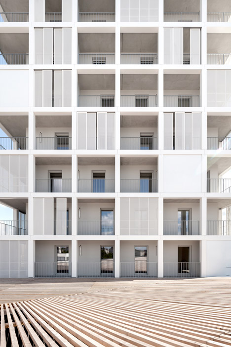 Nantes Social Housing by Antonini Darmon