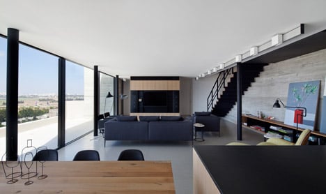 Y Duplex Penthouse by Pitsou Kedem