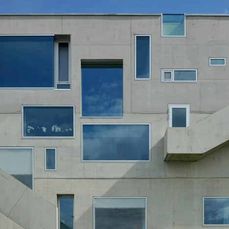 Concrete House in Stange by Carl-Viggo Hølmebakk
