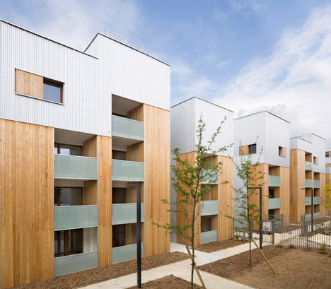 Housing in Nanterre by CFA