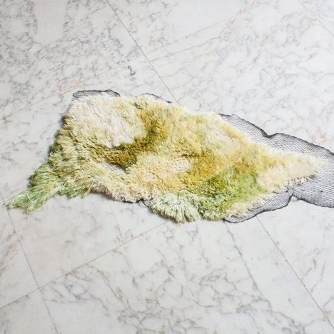 Sea Me algae rug by Studio Nienke Hoogvliet