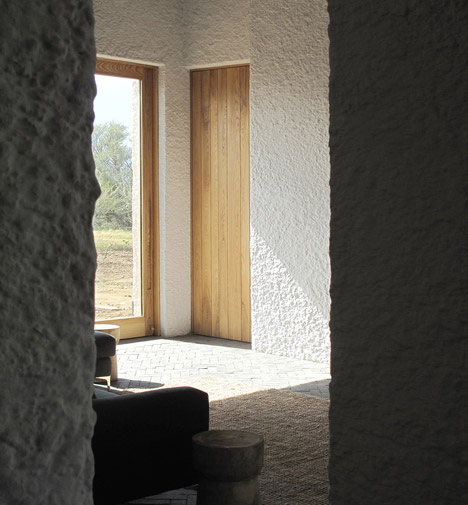 Swartberg house by Openstudio Architects