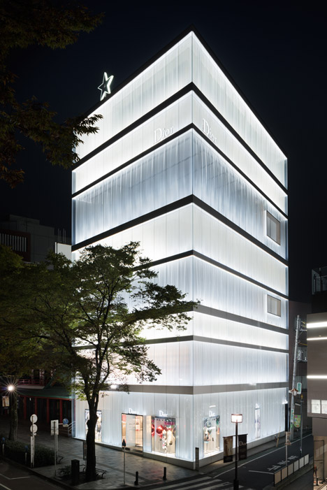 Christian Dior Tokyo flagship store by Peter Marino