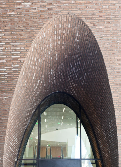 Helsinki University Library by Anttinen Oiva Architects