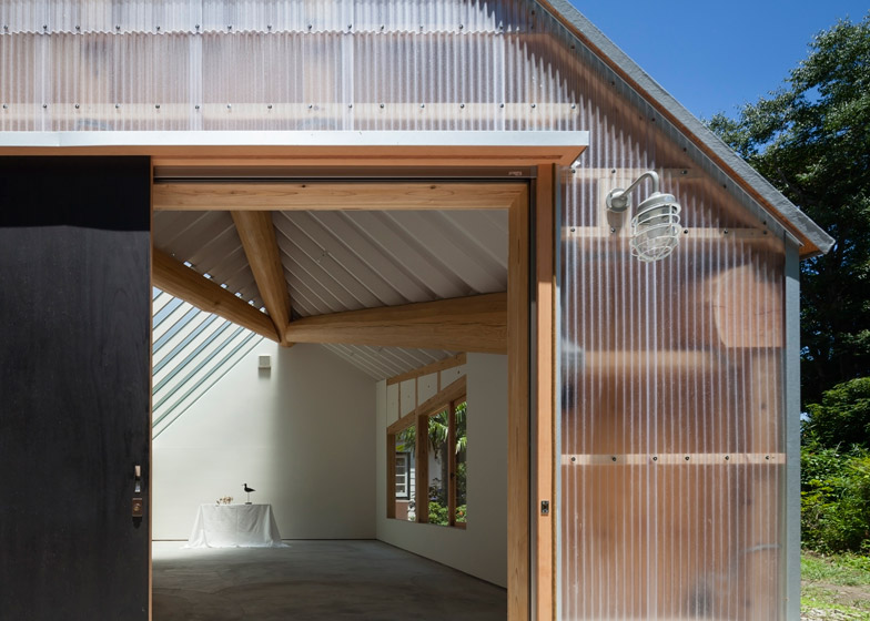 Photography Studio By Ft Architects, Shed Roof Corrugated Plastic