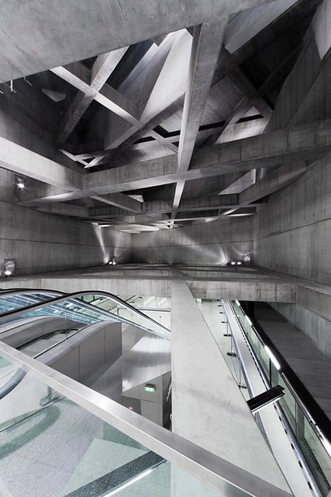 Budapest metro station by Spora Architects