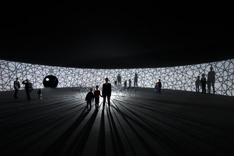 Contact at Fondation Louis Vuitton by Olafur Eliasson