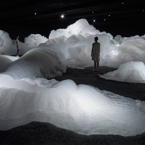 Foam installation by Kohei Nawa