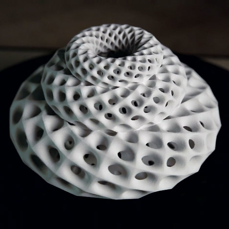Animorph 3D-printed illusions by John Edmark