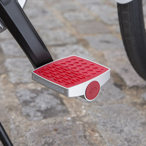 Connected Cycle pedal