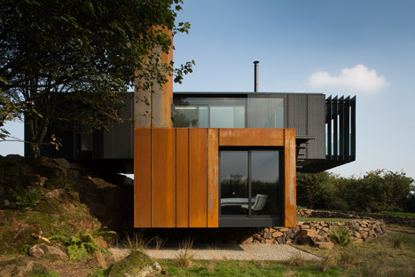 Grillagh Water House by Patrick Bradley Architects