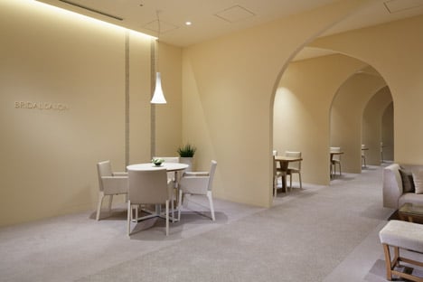 Hotel Nikko Kumamoto Bridal Salon by Ryo Matsui Architects