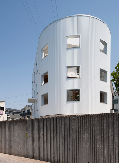 House in Hikone by Tato Architects