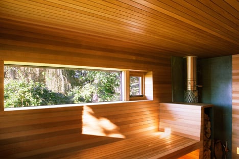 Sauna in the Hudson Valley by Andre Tchelistcheff Architects