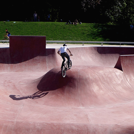 Skate park in Reims by Planda architectes and Constructo