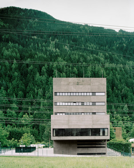Tiwag Power Station Control Center by Bechter Zaffignani Architekten