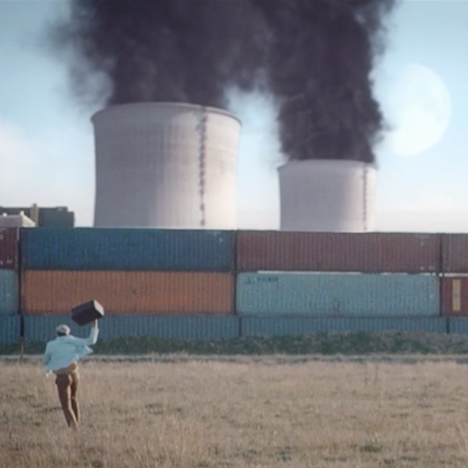 Siska music video by Guillaume Panariello
