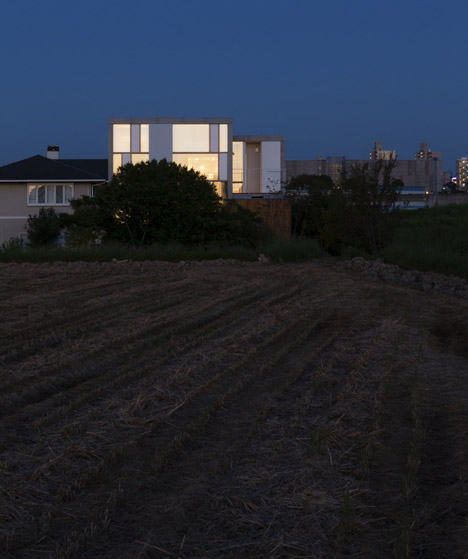 House Passage of Landscape by Ihrmk