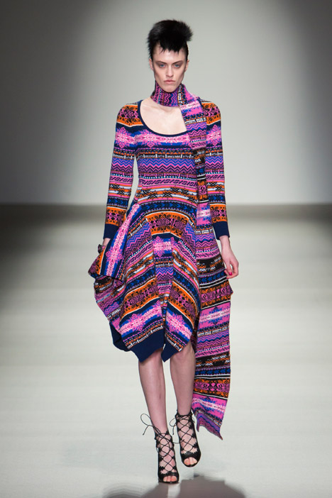 Gedeeltelijk meloen Arbeid Verner Panton influences Sibling AW15 fashion collection