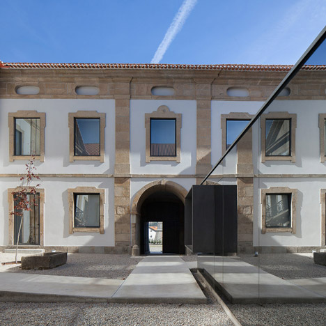 Cultural House of Pinhel by depA