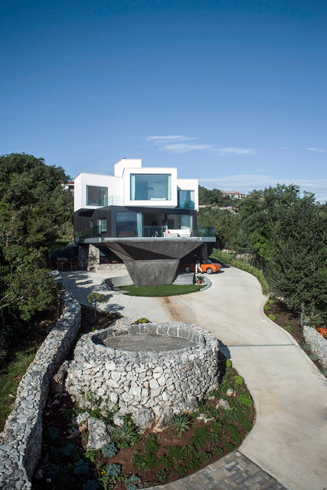 Gumno House in Croatia by Turato Architects