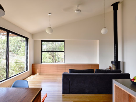 Lorne Hill House by Will Harkness Architecture