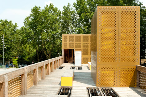 Playground in Génicart Sud by BASE