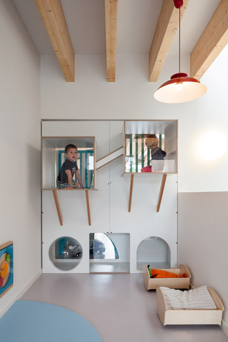 Daycare centre, Brussels by ZAmpone Architectuur