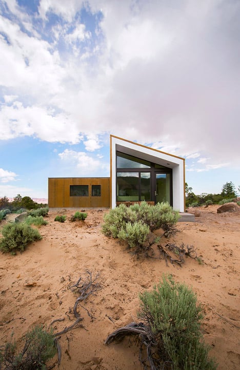 High Desert Dwelling Capitol Reef by Imbue Design