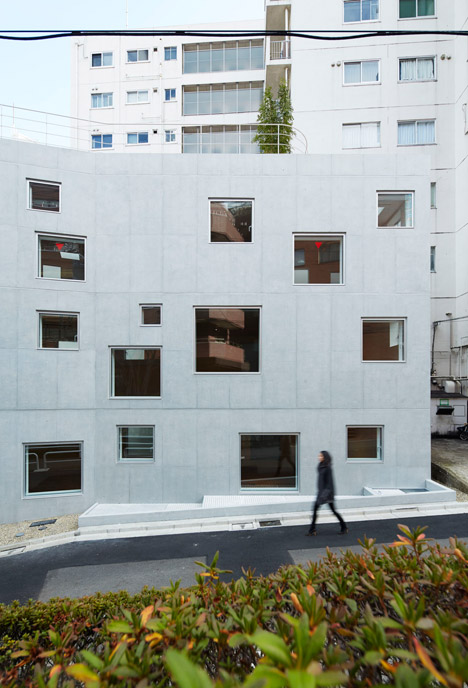 R4 in Roppongi by Florian Busch Architects