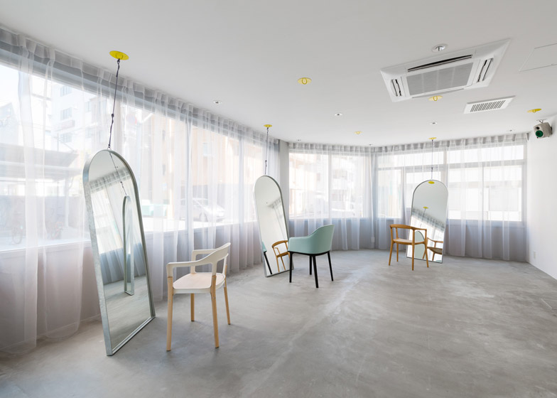 Mirrors Suspended On Cables In Hair Salon By Sides Core