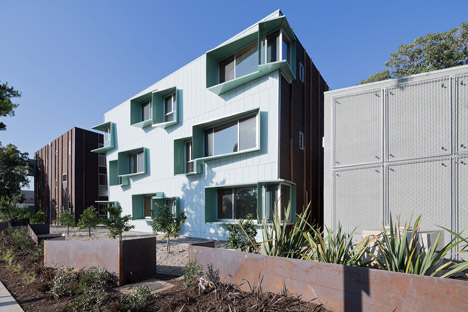 Broadway-housing-by-Kevin-Daly-Architects_dezeen_468_1