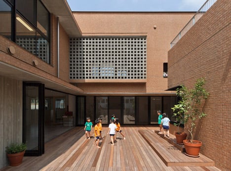 Hanazono Kindergarten and Nursery in Okinawa by Hibino Sekkei and Youji no Shiro