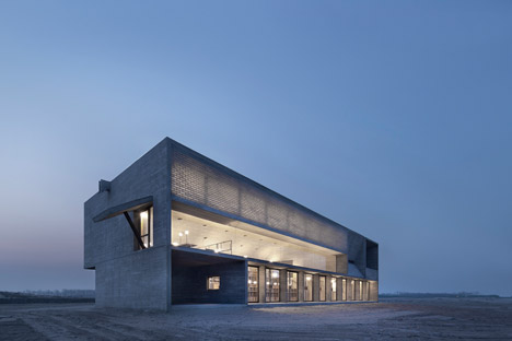 Seashore Library by Vector Architects